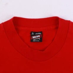 Vintage 'American Heart Association' T-Shirt -Vintages Shop IMG 0043 534d3cc6 23d7 4e99 b12f 9655c34d63fb