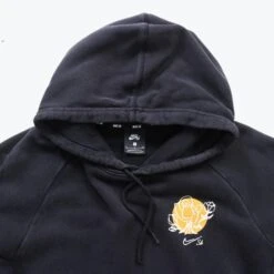 Nike SB Sweatshirt -Vintages Shop IMG 0198 cut 7cc48548 f1aa 4a38 b1e6 b6d3e4f0e113