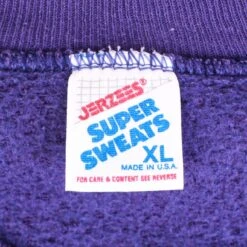 Vintage Sweatshirt - Barry Manilow Tour 94/95 -Vintages Shop IMG 0251