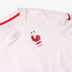 France Football Shirt -Vintages Shop IMG 0938 cut 9c47ecb7 7563 4bd5 9f7d f57b26a8378b