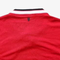 Manchester United Football Shirt -Vintages Shop IMG 1091 cut 1acf8be0 17ef 4100 b447 78ea7515172c
