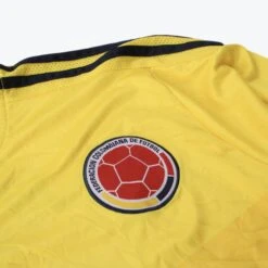 Columbia Football Shirt -Vintages Shop IMG 1572 cut e8f1f4a2 3415 4cf0 8ee4 74b28480f224