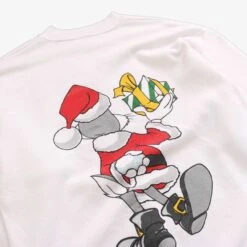 Bugs Bunny Christmas Sweatshirt -Vintages Shop IMG 1880 cut e765e19a cb7c 40c6 9250 a5bdc54e68b8