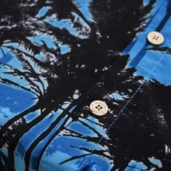 Vintage 'Gotcha' Hawaiian Shirt -Vintages Shop IMG 2023 cut bdddfde2 5e56 43c7 b2f5 bc5c7576e753