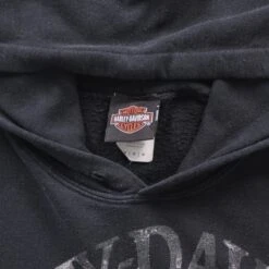 Harley Davidson 'Overseas Tour' Sweatshirt -Vintages Shop IMG 2358 cut 51745418 d996 42bb 9248 1a27fcaa3fae