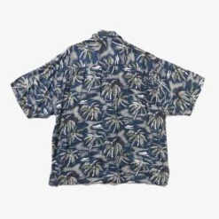 'Summa' Hawaiian Shirt -Vintages Shop IMG 2735 cut 05c231ed f698 4aa9 9a1a e1117ca7f071