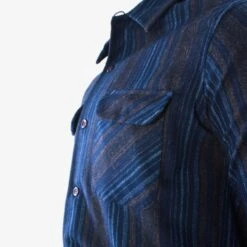 Vintage Pendleton Flannel Board Shirt 8 Vintage Pendleton Flannel Board Shirt -Vintages Shop IMG 3033 cut 360ba56f db4f 48d9 9246 4211e09a46f1