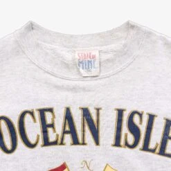 'Ocean Isle' Sweatshirt -Vintages Shop IMG 3957 cut 4720d2ab f213 4f12 bfda 154c9eb2f5d6