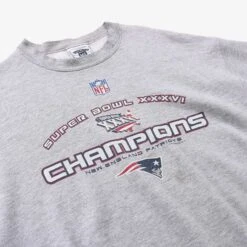 'Super Bowl Champions' Sweatshirt -Vintages Shop IMG 4536 cut 977ea529 8e05 4807 be26 f8ae6a710066