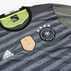 Germany Football Shirt -Vintages Shop IMG 5149 cut 59001631 0fb7 402d aa52 42d063d1a396