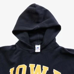 Russell Athletic 'Iowa' Sweatshirt -Vintages Shop IMG 7312 cut 0f016e23 18cc 4469 8a7c 6480feff0e84