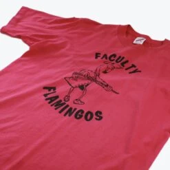 Vintage 'Faculty Flamingos' T-Shirt -Vintages Shop IMG 8302 cut db3d633d f15a 4079 9047 ad04d569b6fe