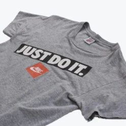 Vintage Nike T-Shirt -Vintages Shop IMG 8394 cut 42c80159 da45 4af2 bcf6 64e21908d9a0