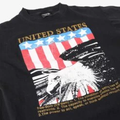 Vintage 'United States' T-Shirt -Vintages Shop IMG 8764 cut 790d53b1 e1e0 45ed bf39 b3f1c337bc62