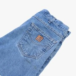 Vintage Carhartt Classic Fit Jean - Washed Denim 36/32 -Vintages Shop SHOP 1595 cut